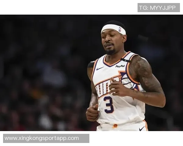 比尔赛季表现令人震惊场均仅得74分创历史新低